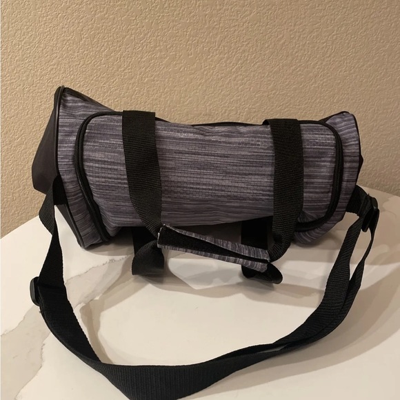 NWOT Adidas Slate Blue Gray Sport Fitness Gym Tote Duffle Bag beach bag - Picture 6 of 7